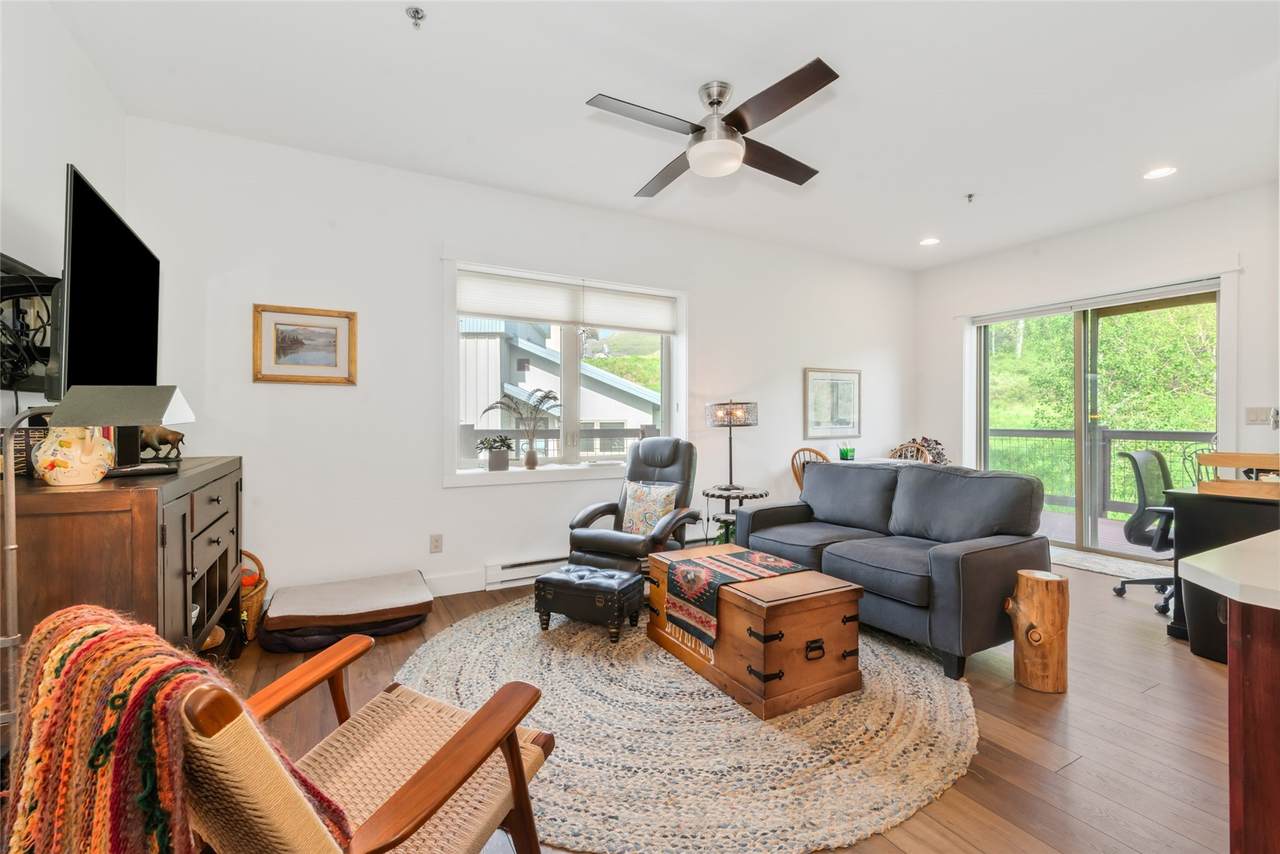 2606 Copper Ridge Circle - Photo 1