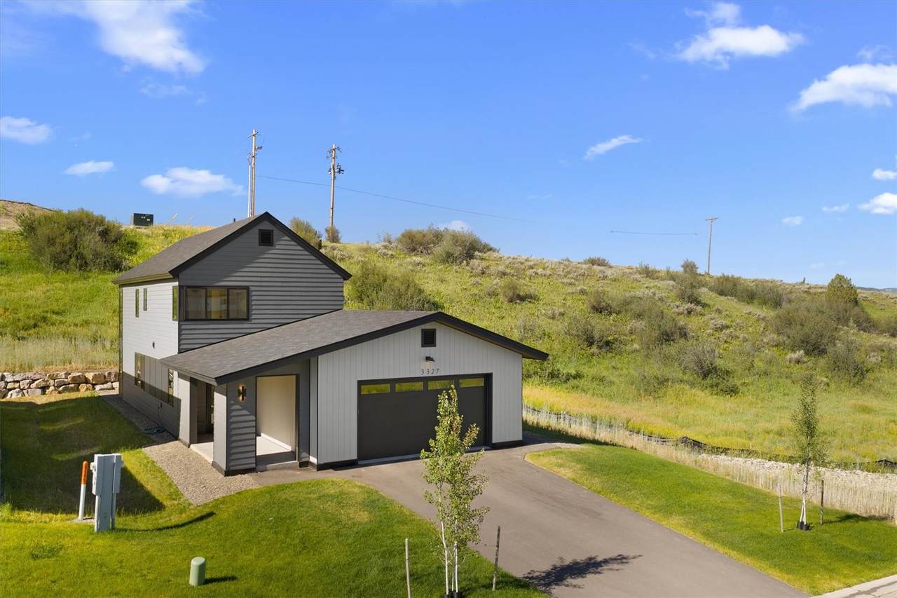 3327 Emerson Trail - Photo 1