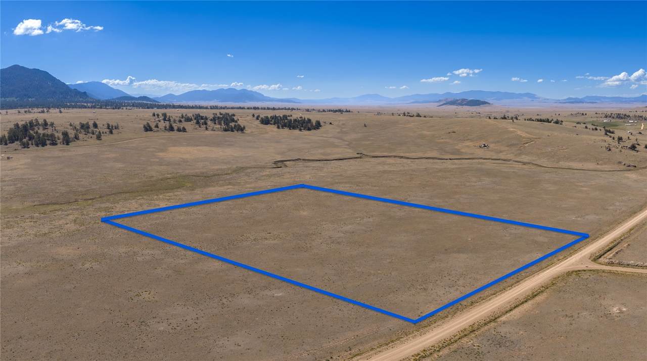 936 Ute Trace - Photo 1