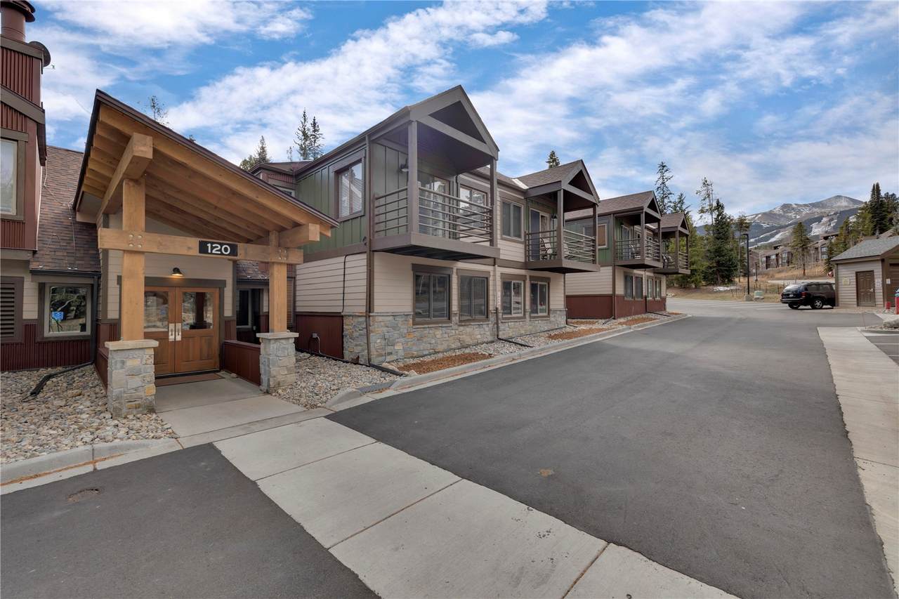 120 Sawmill Road - Photo 1