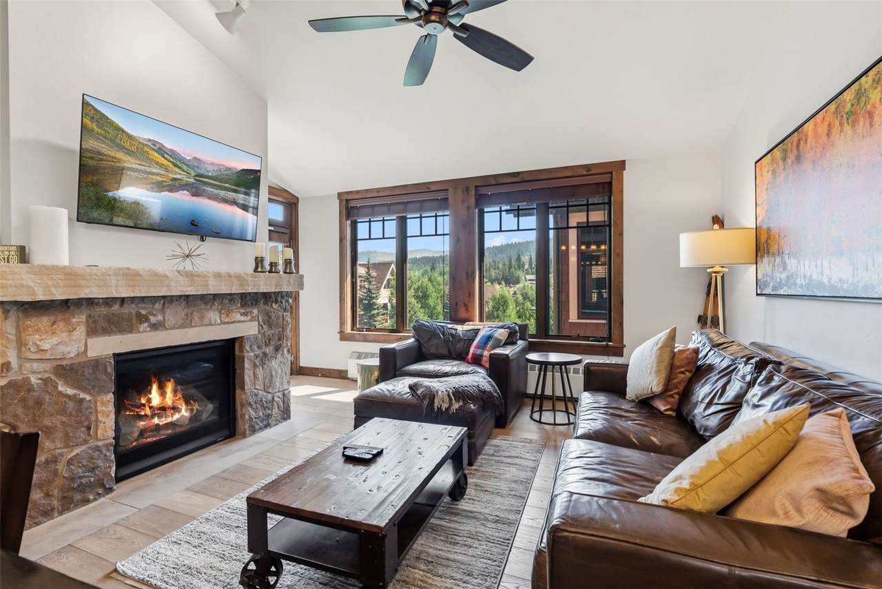 610 Columbine Road - Photo 1