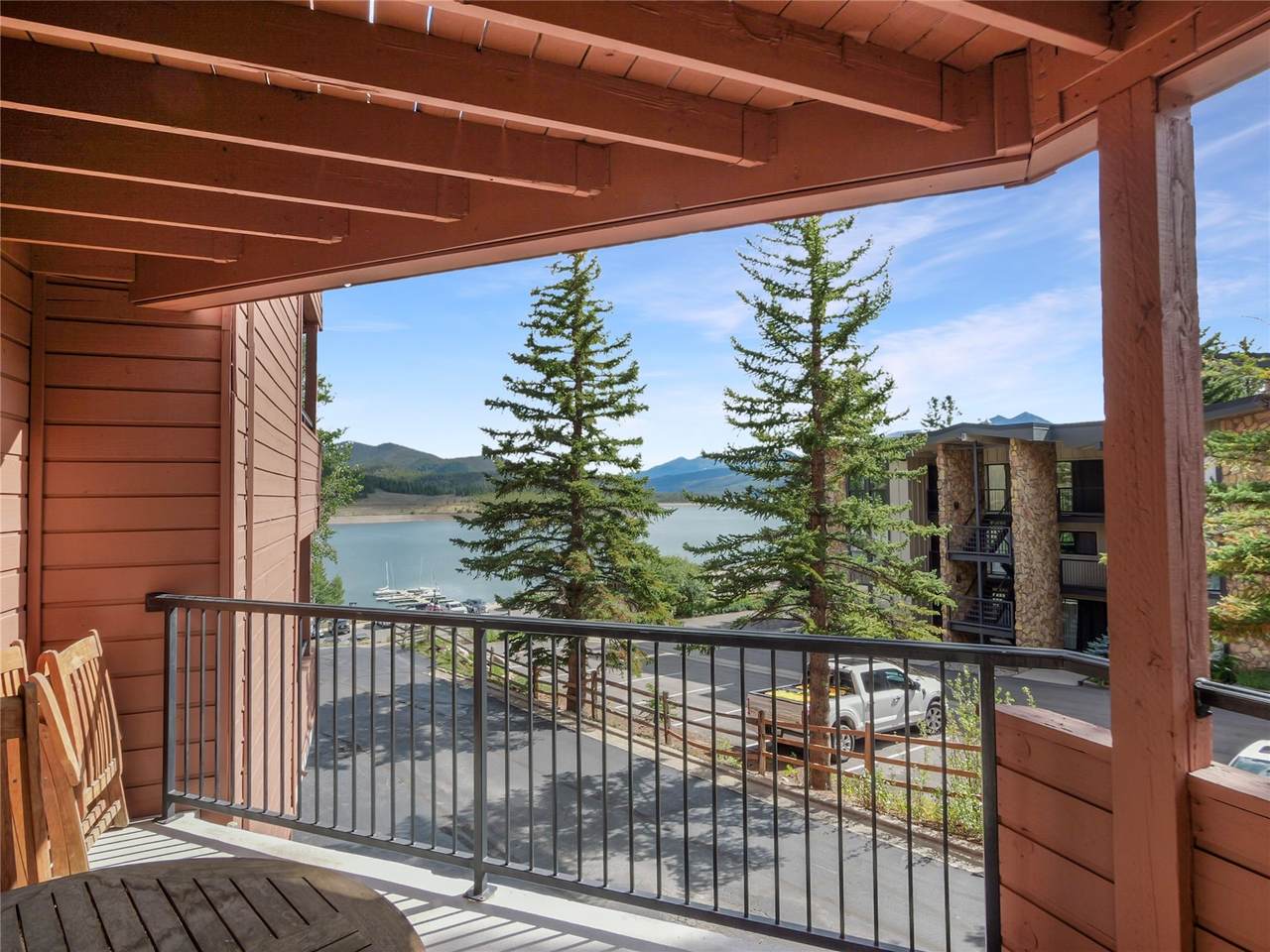 180 La Bonte Street - Photo 1