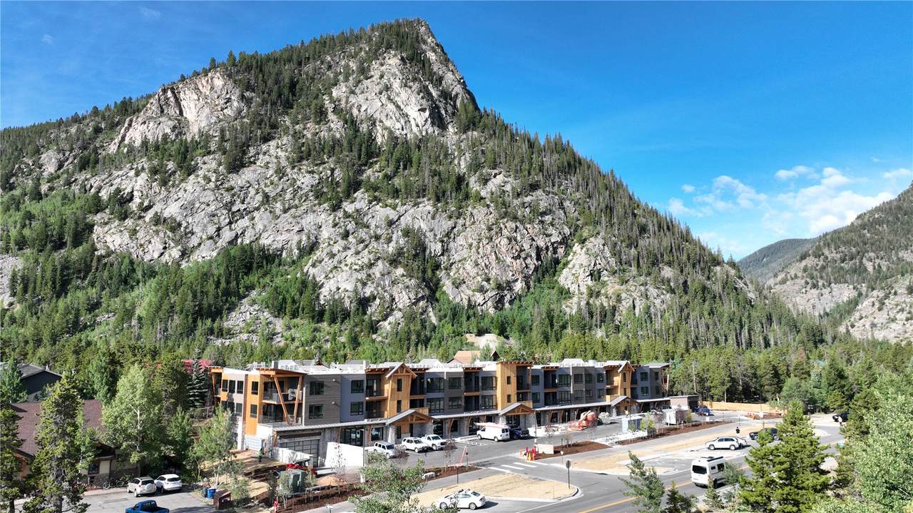 80 Main Street - Photo 1