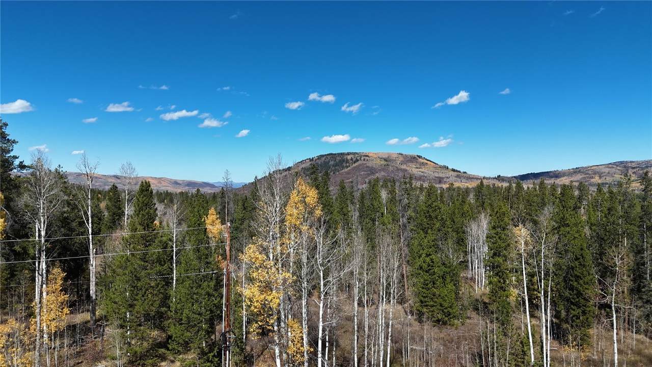 20850 Mustang Way - Photo 1