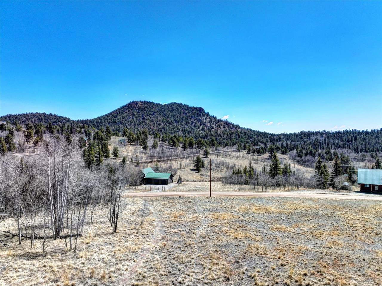499 Kiowa Street - Photo 1