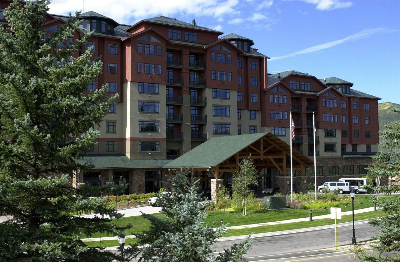 2300 Mt. Werner Circle - Photo 1