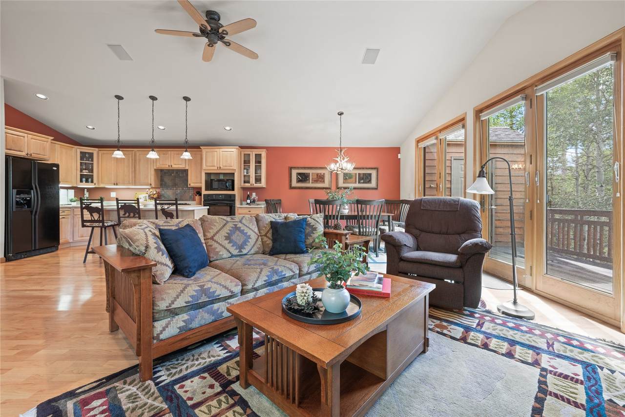 4 Hawn Drive - Photo 1