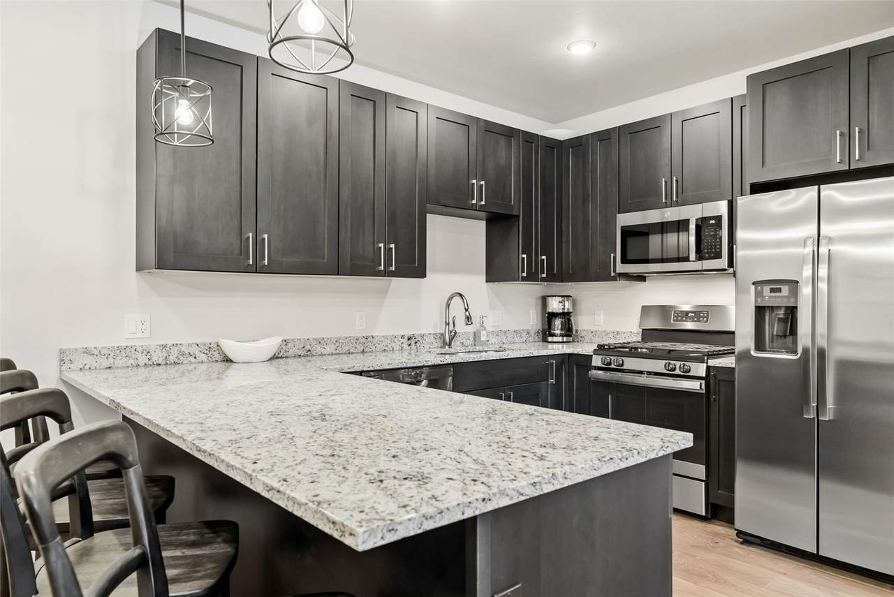 235 La Bonte Street - Photo 1