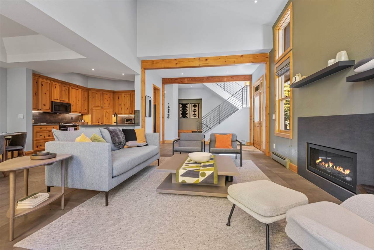 293 Settlers Drive - Photo 1