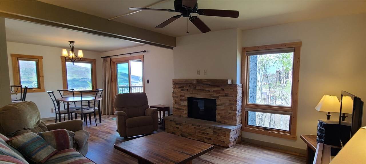 2590 Longthong Road - Photo 1