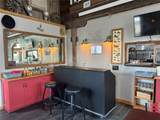 70 Moffat Avenue - Photo 8