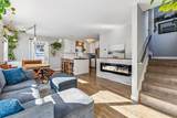 323 Oak Street - Photo 3