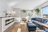 323 Oak Street - Photo 4