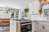 323 Oak Street - Photo 9