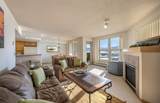 980 Lakepoint Drive - Photo 2
