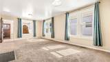 694 Russell Street - Photo 15