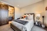 713 Fairways Drive - Photo 18