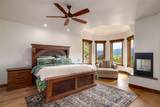 28505 Thorpe Mountain Drive - Photo 13