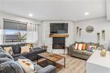370 La Bonte Street - Photo 4