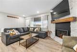 370 La Bonte Street - Photo 7