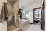 14 Baron Way - Photo 20