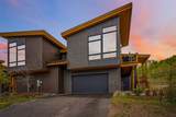 14 Baron Way - Photo 32