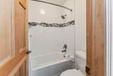 33 Broken Lance Drive - Photo 13