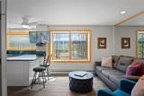 535 Park Avenue - Photo 2