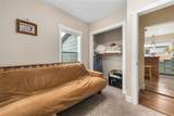 307 Sharp - Photo 14