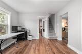 307 Sharp - Photo 18
