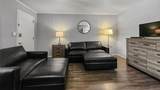 301 French Street - Photo 7