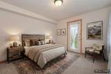 594 Parkview Drive - Photo 20