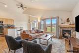 594 Parkview Drive - Photo 5
