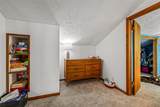 2555 Honeysuckle Lane - Photo 16