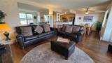 980 Lakepoint Drive - Photo 6