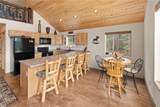 64 Bourbons Way - Photo 8