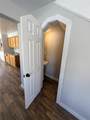 305 Chestnut Street - Photo 15