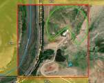25511 Colorado River Road - Photo 38