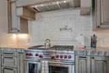 89 Barton Way - Photo 11