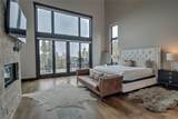 89 Barton Way - Photo 15