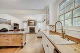 902 Main Street - Photo 5