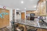 305 Park Avenue - Photo 3