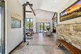 726 Discovery Hill Drive - Photo 7