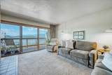 311 La Bonte Street - Photo 2