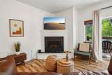 801 Lakepoint Drive - Photo 3