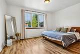 801 Lakepoint Drive - Photo 9