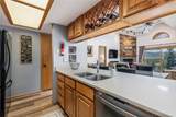 1660 Lakeview Terrace - Photo 12