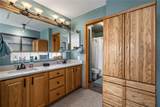1660 Lakeview Terrace - Photo 16