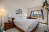 1660 Lakeview Terrace - Photo 18