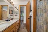 1660 Lakeview Terrace - Photo 21